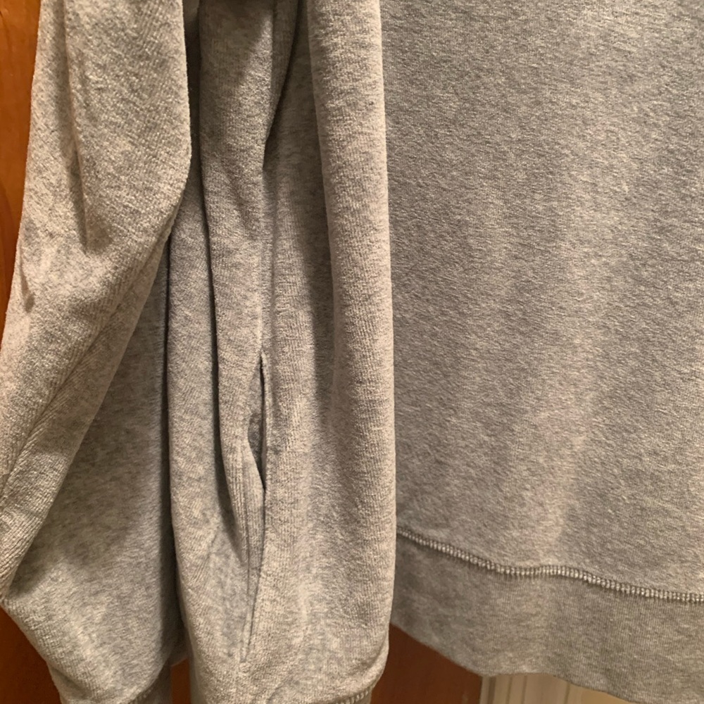 Sweatshirt - Picture 3 of 3